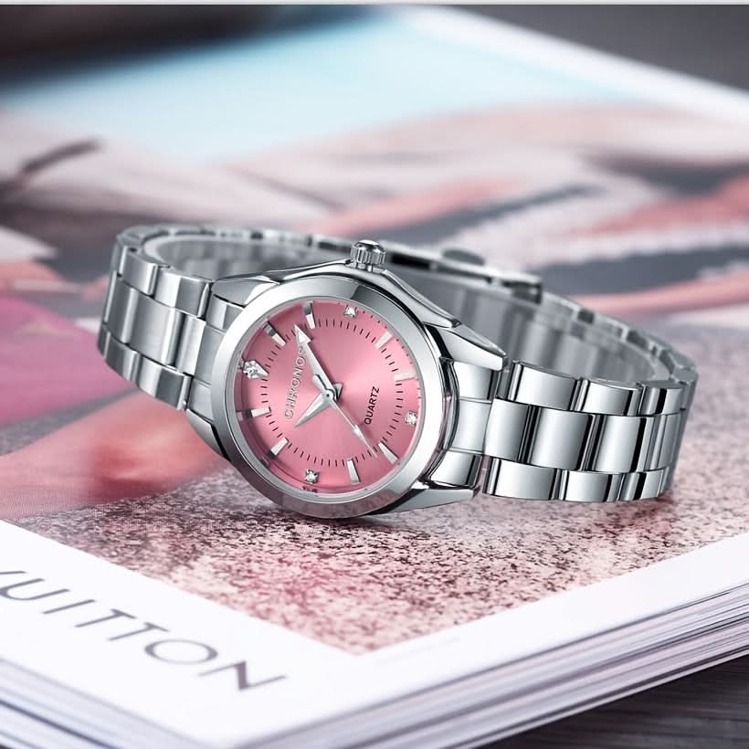 Elegant Crystal Round Quartz Watch