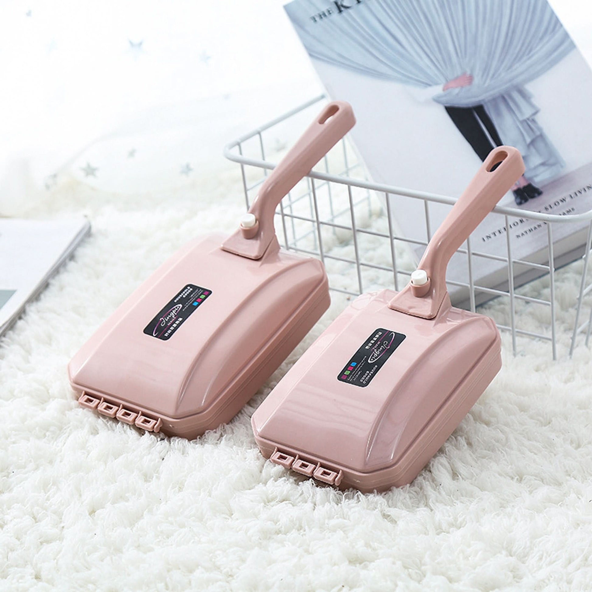 Handheld Roller Dust Remover Brush - Manual Lint & Pet Hair Cleaning Tool
