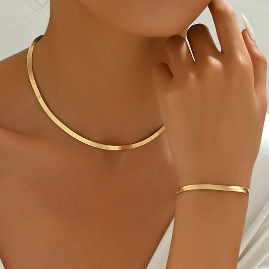 Minimalist Necklace & Bracelet Set – Trendy Snake Chain