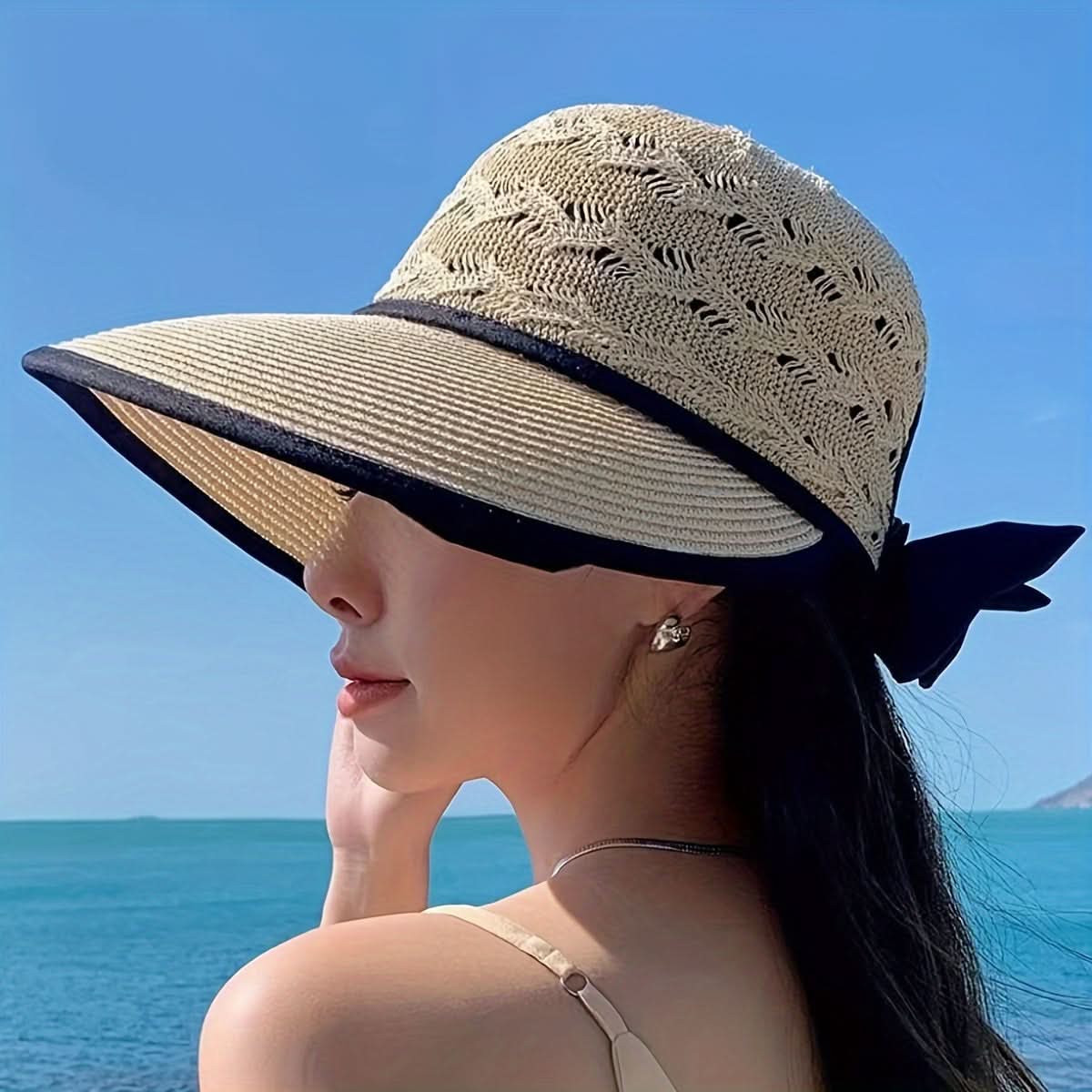 Women's Foldable Straw Sun Hat with Bowknot – UV Protection Summer Cap