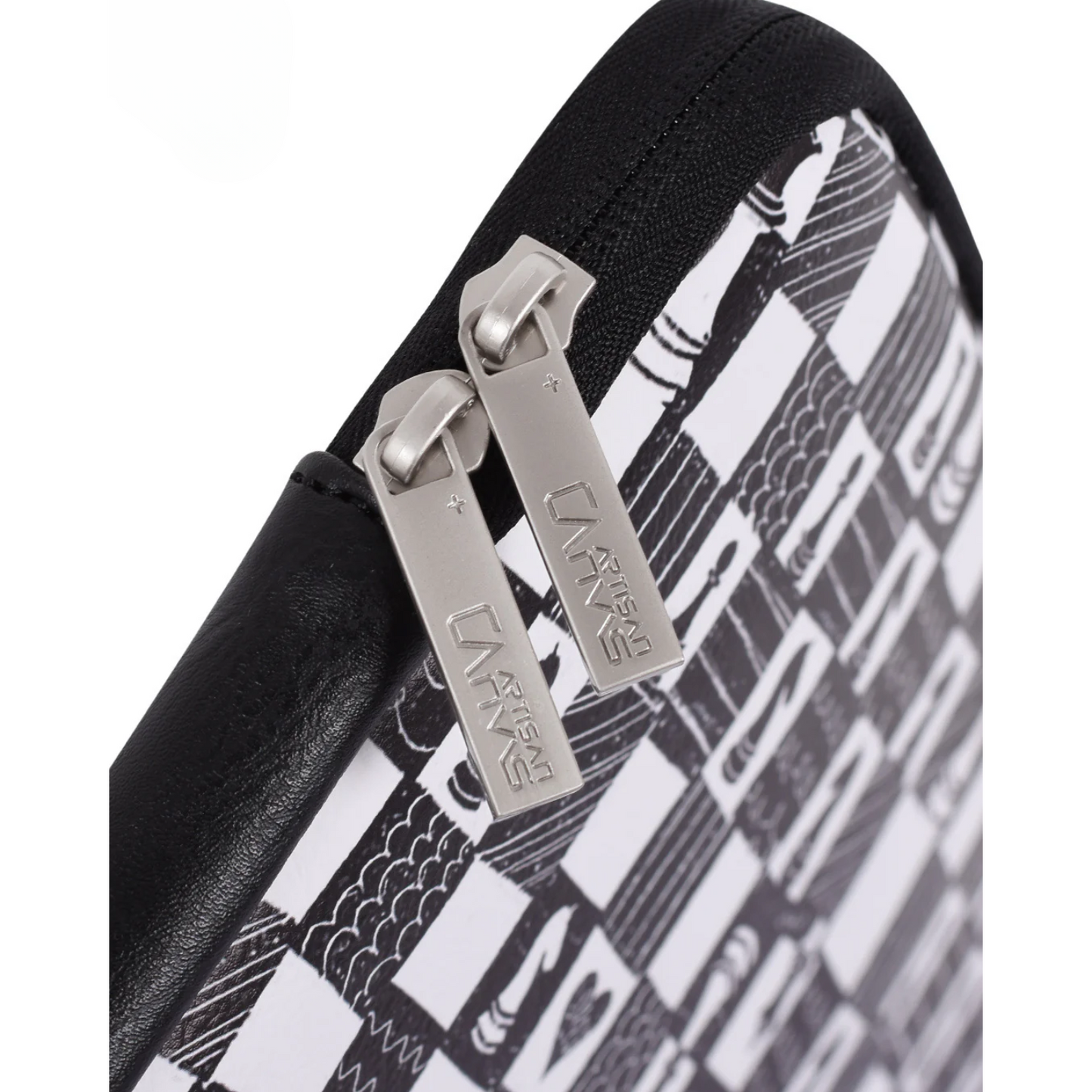 Chess Grid Print Shock-Resistant Laptop Sleeve – PU Case for MacBook