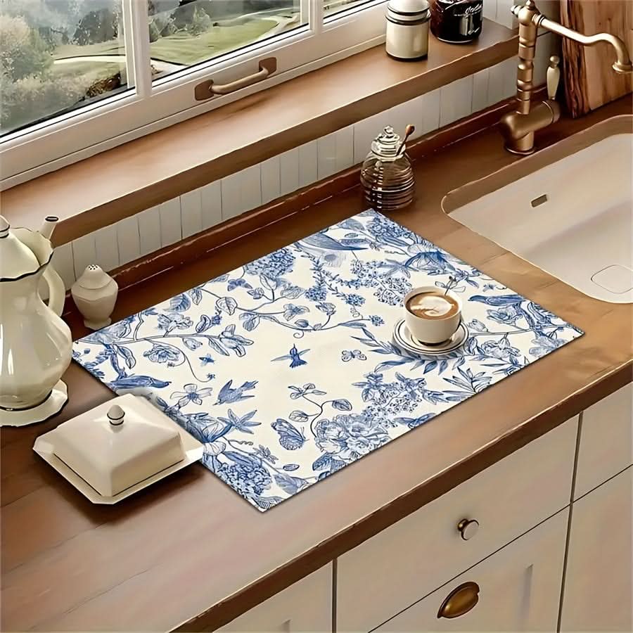 Vintage Hydrangea Placemats Set for Dining