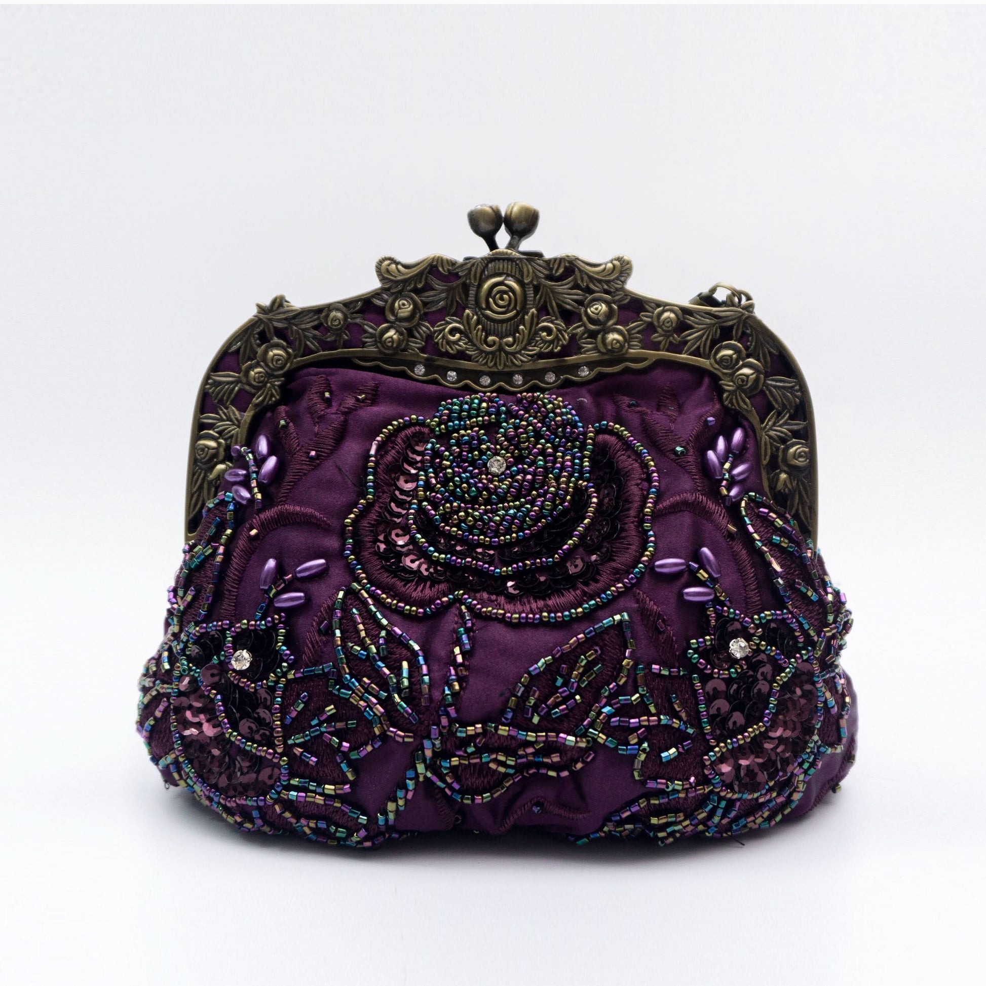 Vintage Floral Embossed Kiss-Lock Clutch