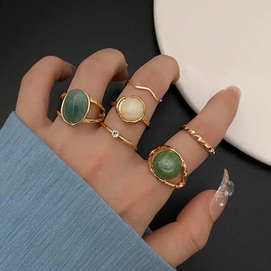 Golden-Tone Ring Set with Green Gemstones – 6-Piece