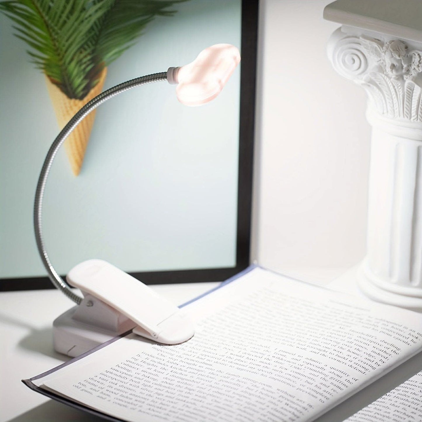 USB Rechargeable Clip-On Book Light – Flexible LED Reading Light for Books