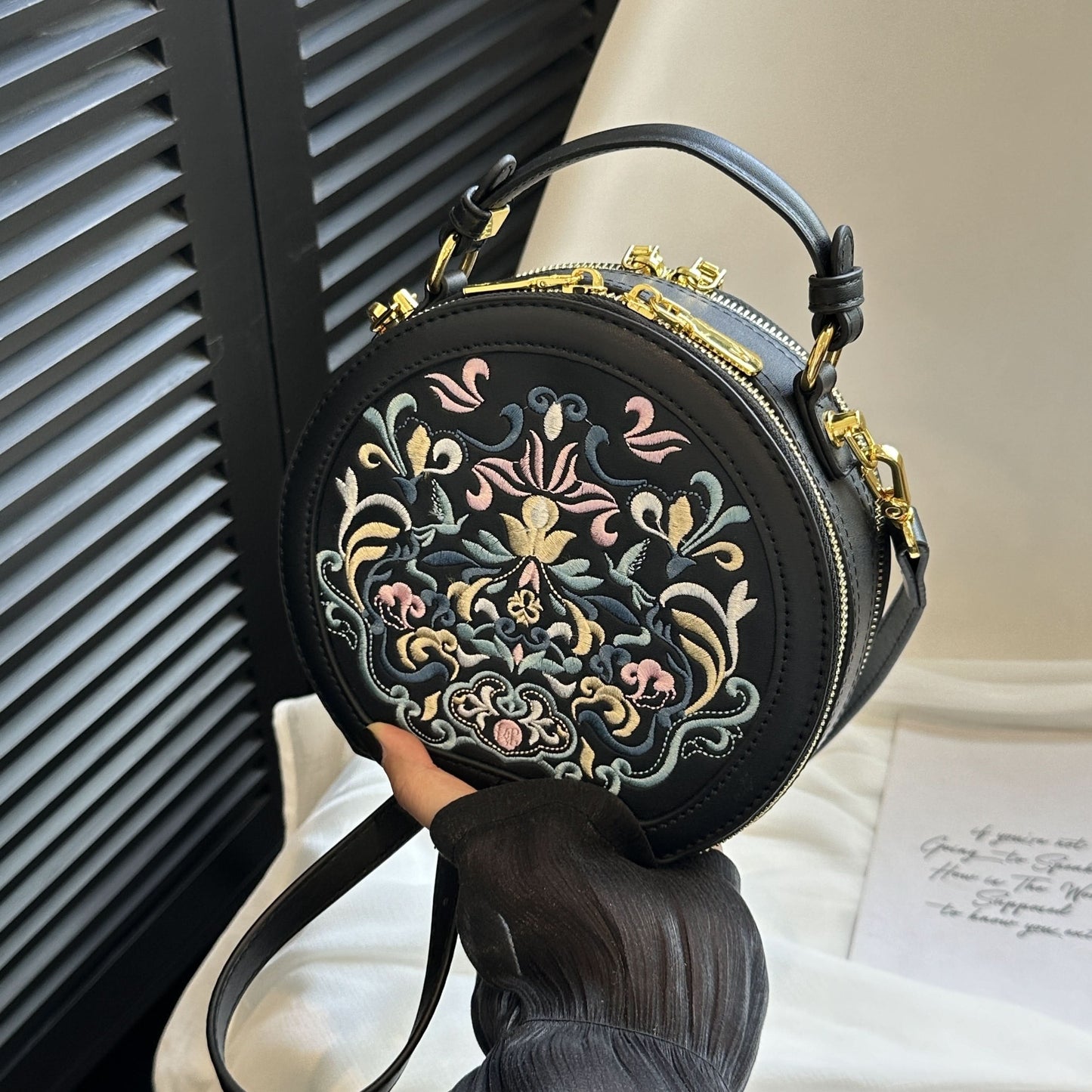 Striped PU Round Shoulder Bag – Vintage-Inspired Messenger