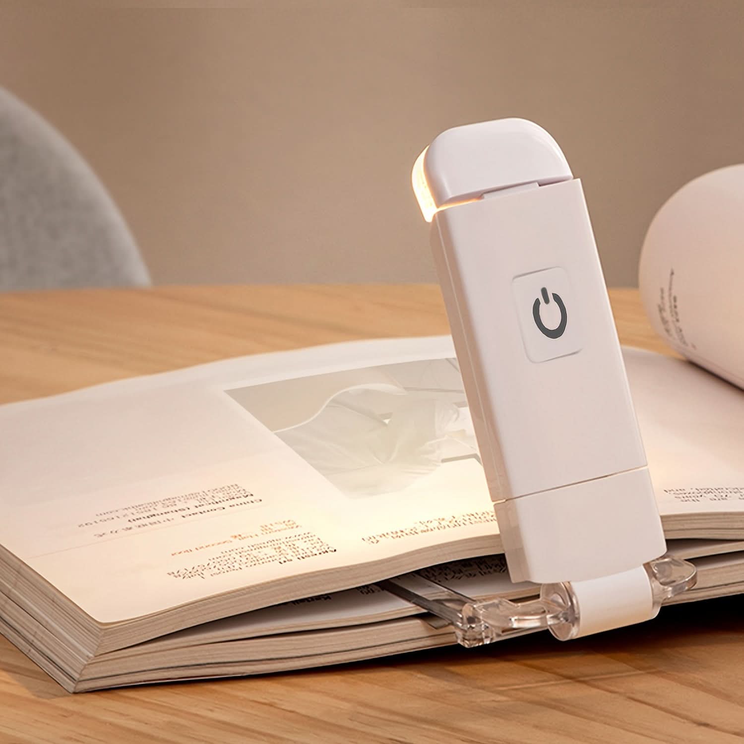 Compact USB Rechargeable Reading Light with Clip