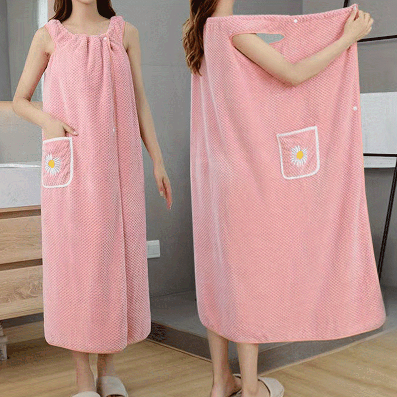 Soft Coral Fleece Bath Towel – Super Absorbent, Machine Washable, with Daisy Pocket