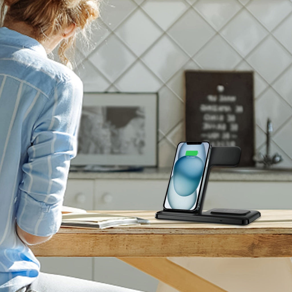 3-in-1 Foldable Wireless Charging Station – Fast Charging for iPhone, iWatch, and AirPods