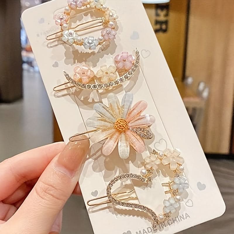4-Piece Floral Hair Clip Set – Elegant Accessories