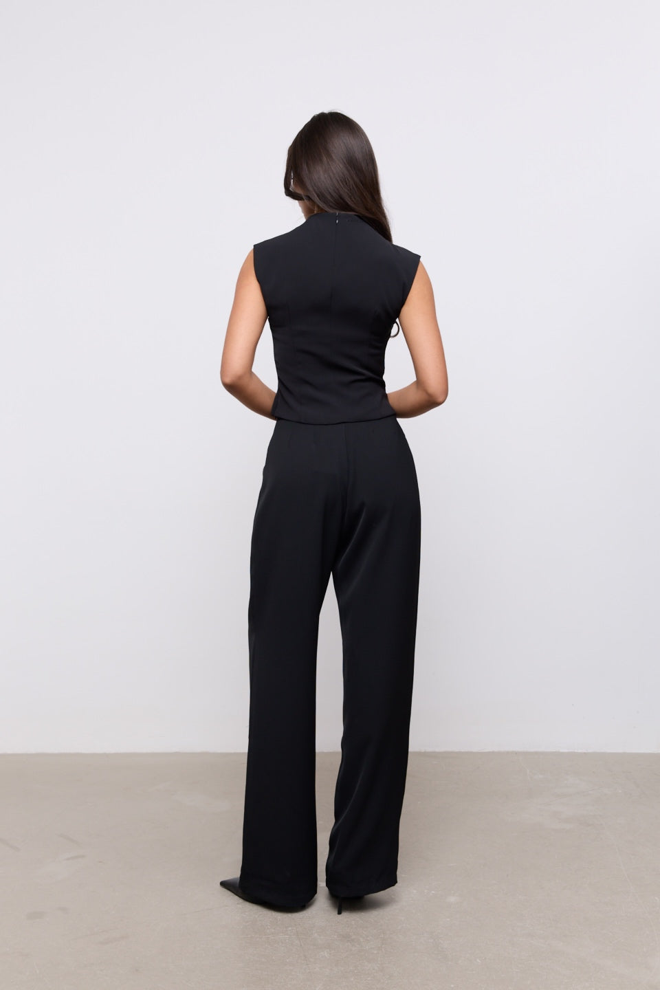 Sleeveless Top