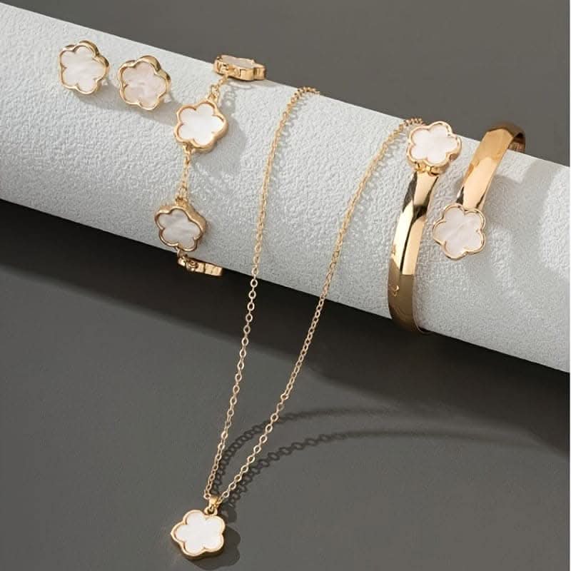 Lucky Flower Jewelry Set – Earrings, Necklace, Bracelet, Bangle