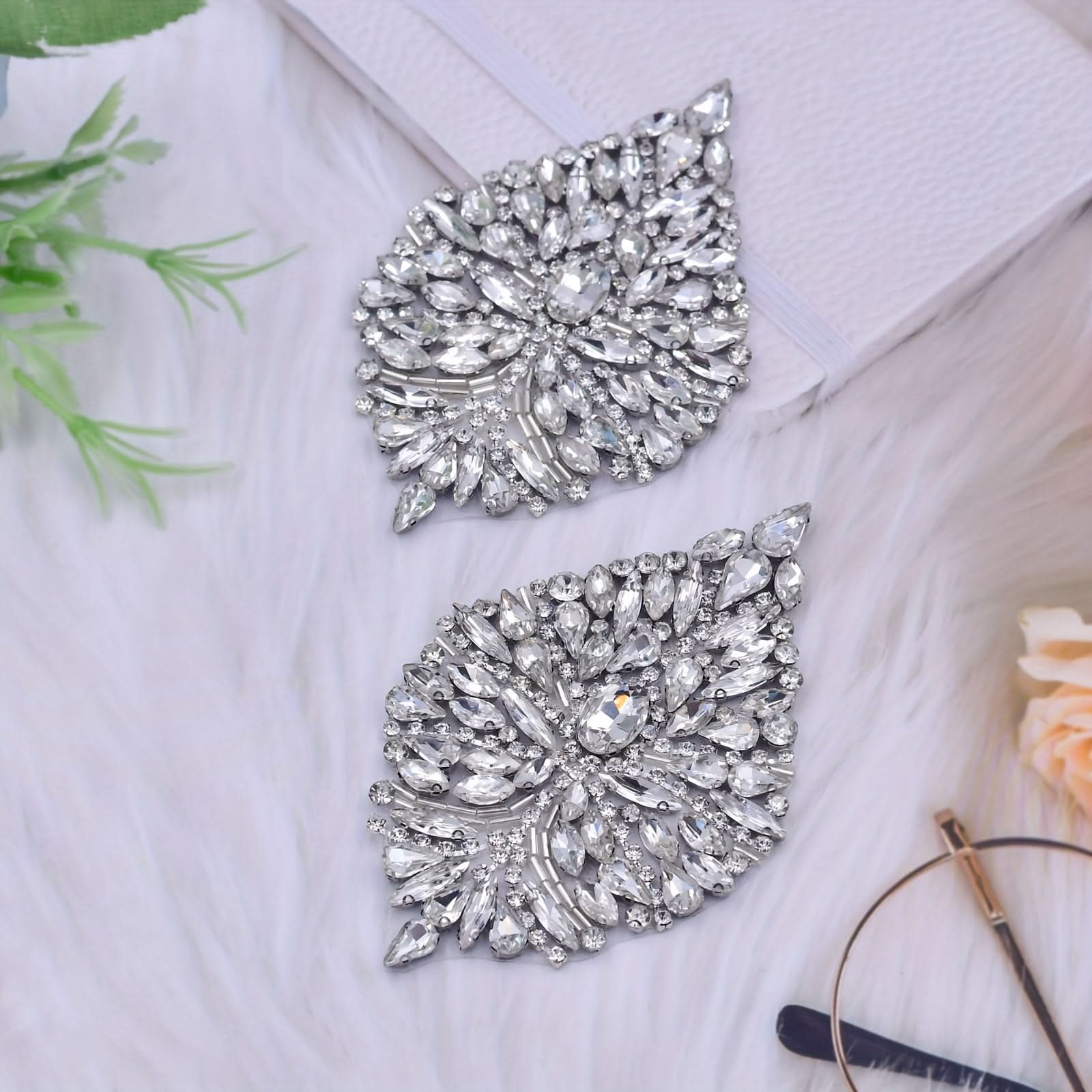 2pcs Silvery Rhinestone Iron-On Patch for Decoration