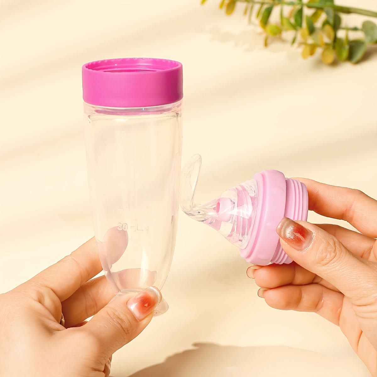 90ml Silicone Self-Controlled Baby Feeding Bottle with Soft Spoon Head
