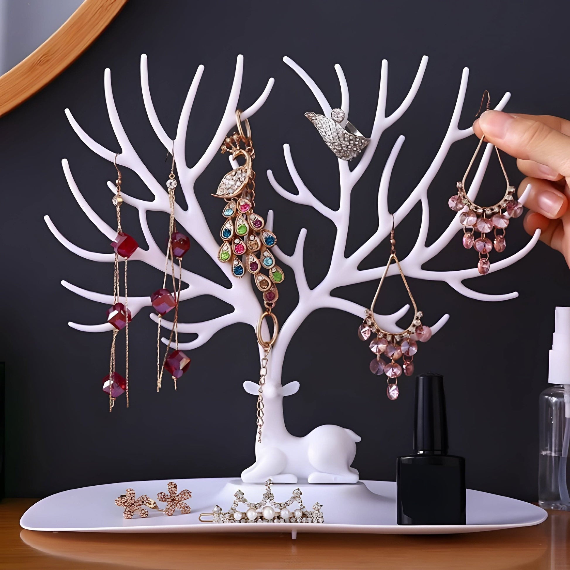Vintage Deer Branch Jewelry Organizer – Elegant Display Stand