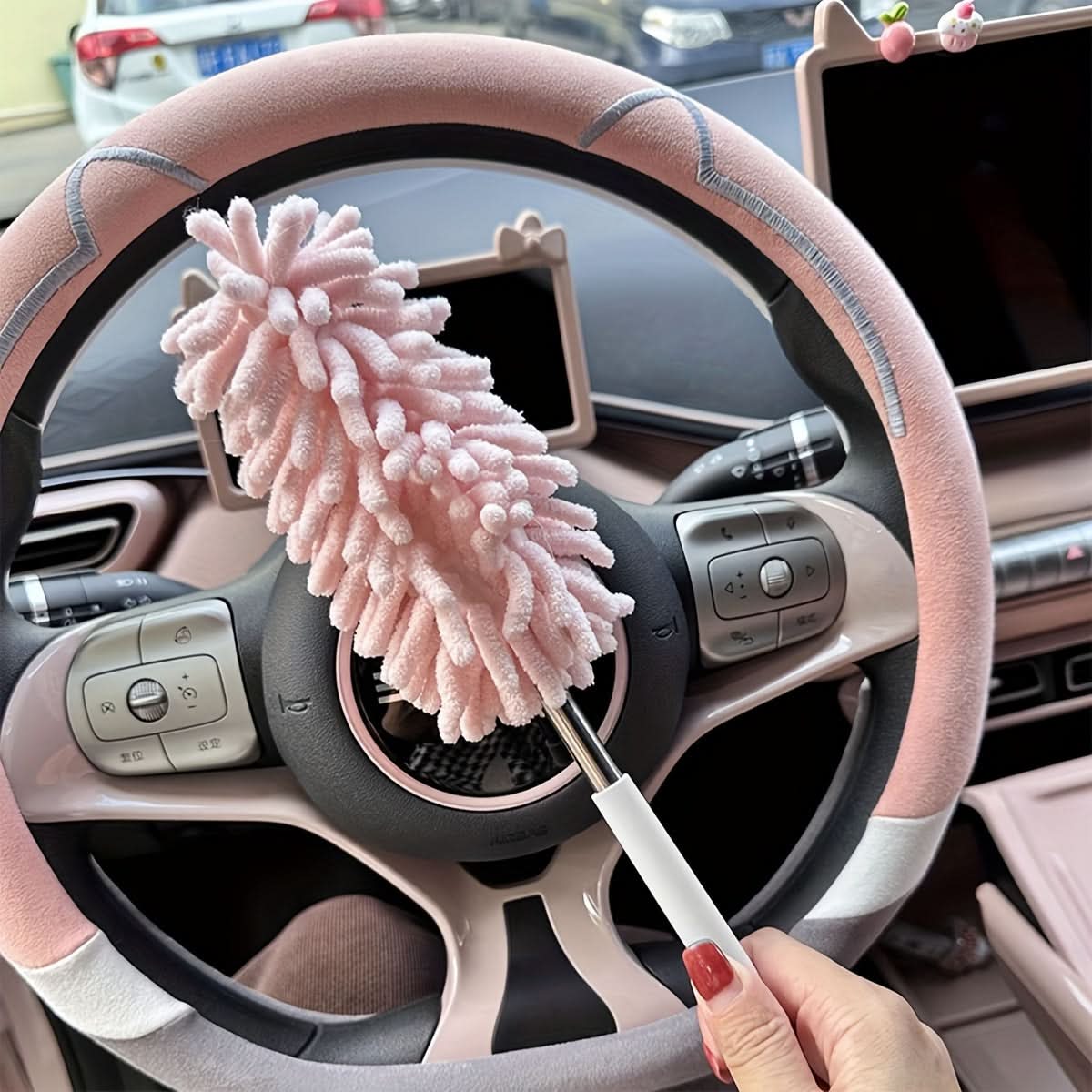 Mini Extendable Microfiber Car Dusting Brush