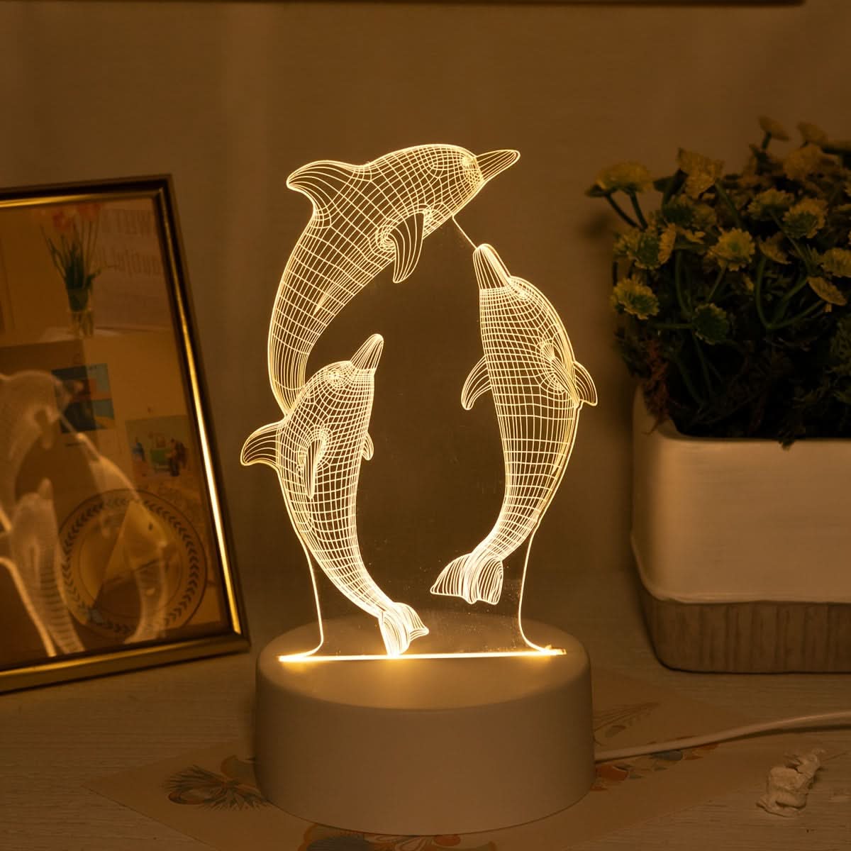 Vibrant USB Dolphin Night Light - Glowing Ocean Animal Lamp