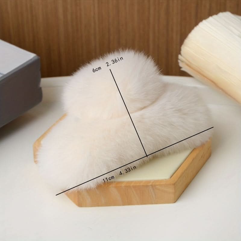 Plush Hair Claw Clip - Elegant Hair Accessory