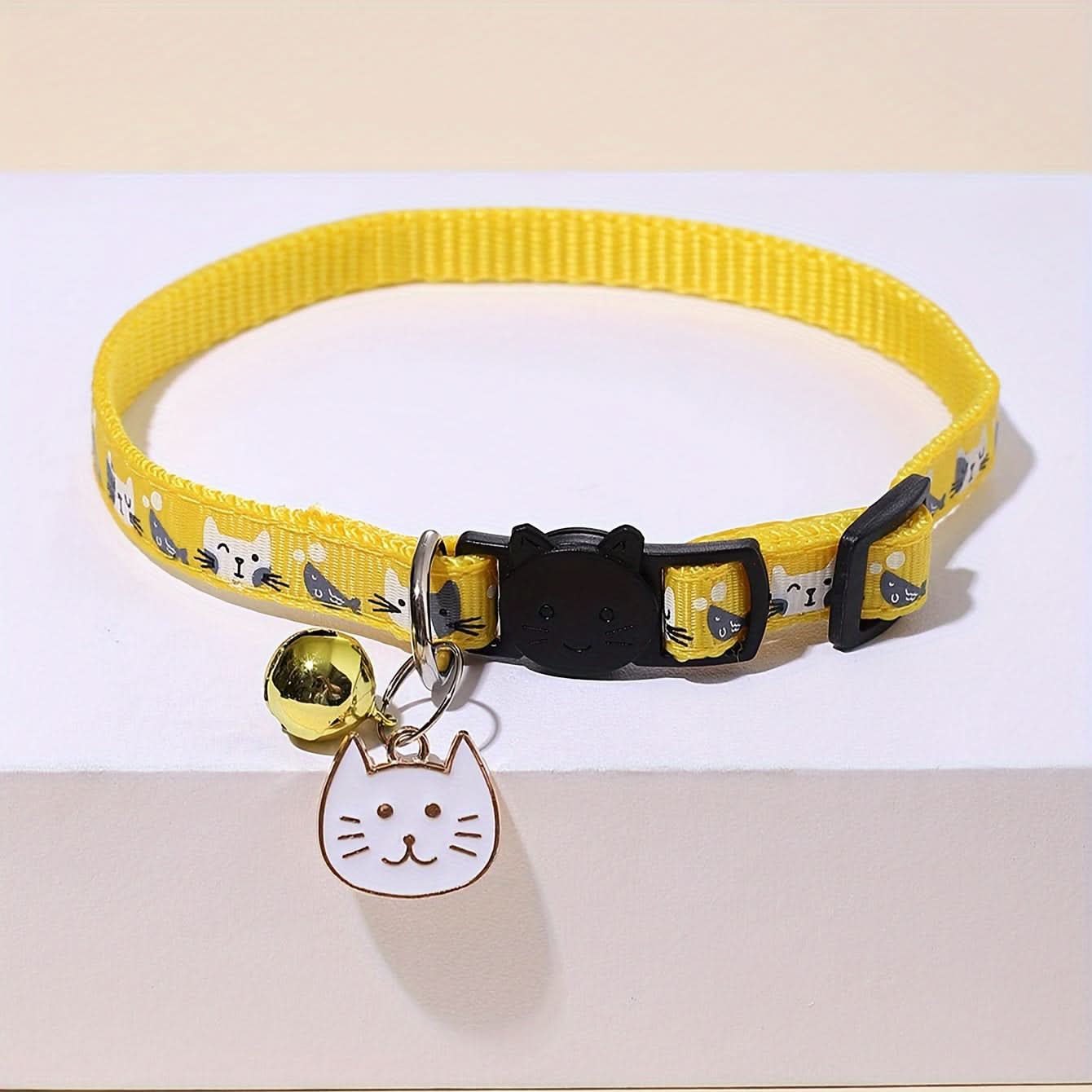 Adjustable Cartoon Pattern Cat Collar with Bell