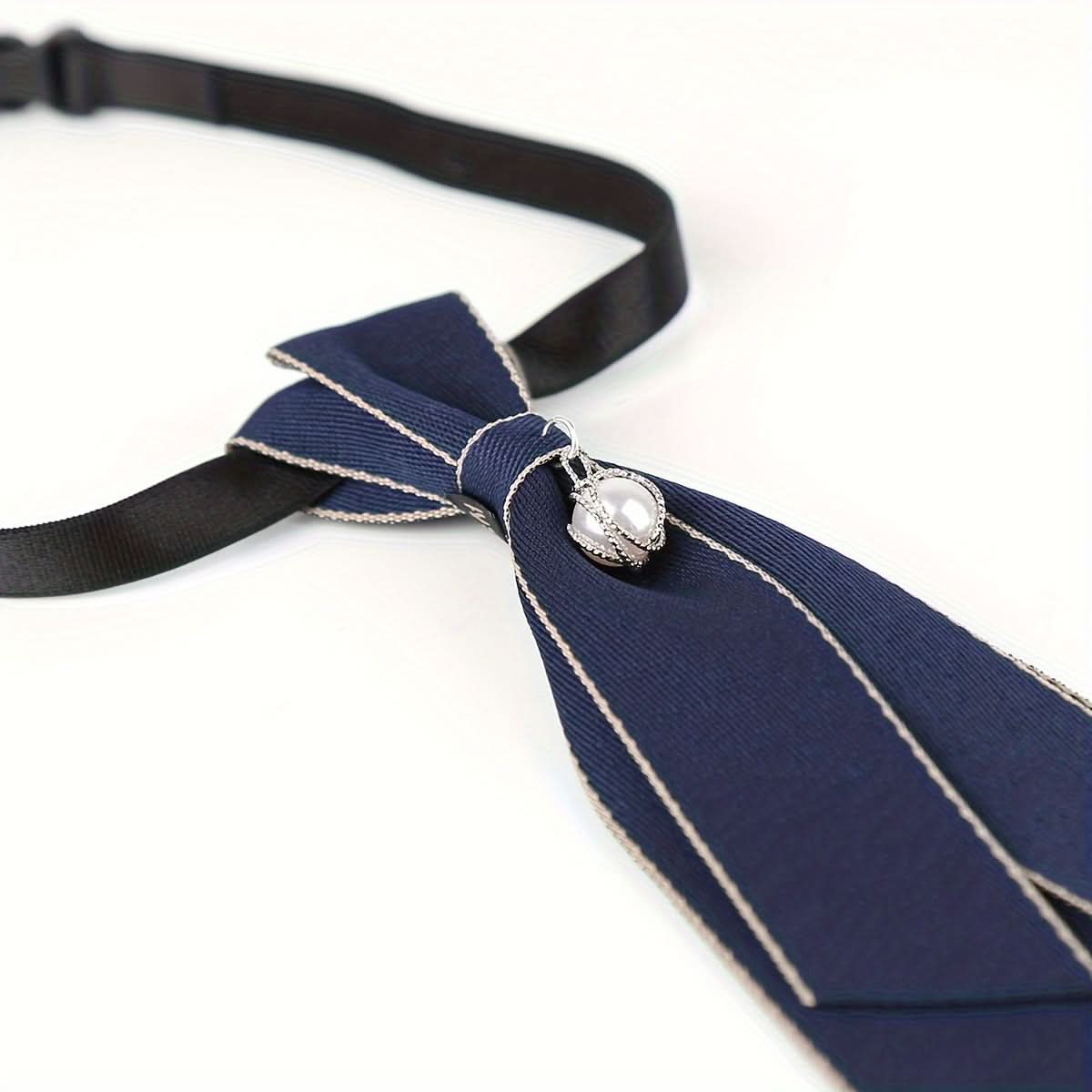 Women's Pearl Bowtie Faux Collar Accessory