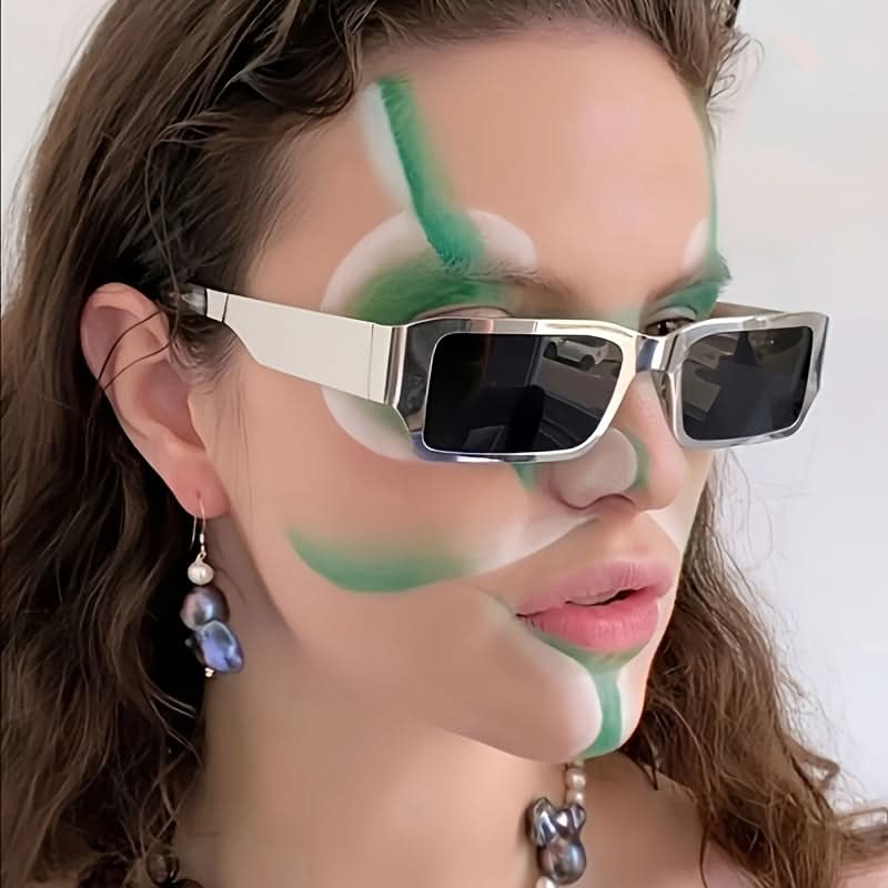 Square Cyberpunk Sunglasses – Trendy Hip-Hop Eyewear for Men & Women