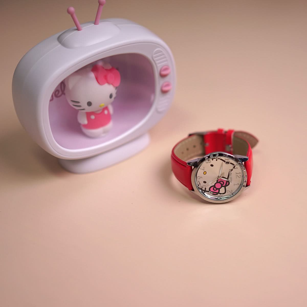 Hello Kitty Quartz Watch for Women - Stainless Steel Case