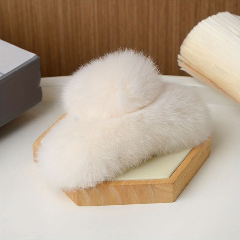 Plush Hair Claw Clip - Elegant Hair Accessory