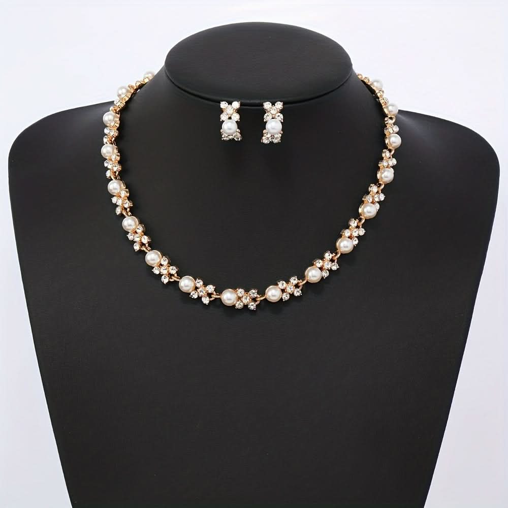 Boho Chic Jewelry Set – Flower-Shaped Earrings & Necklace Combo