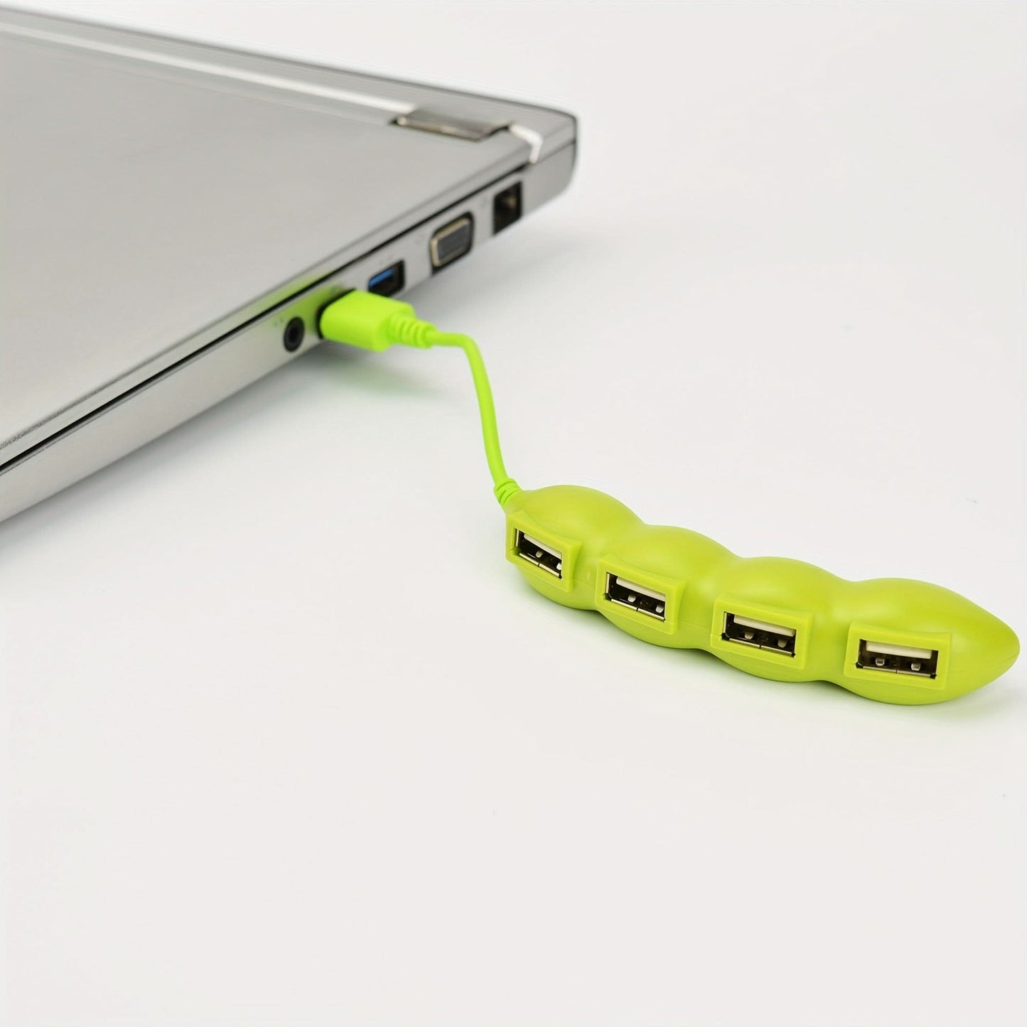 4-Port USB 2.0 Hub – Compact, Portable Pea-Shaped USB Splitter for Laptops
