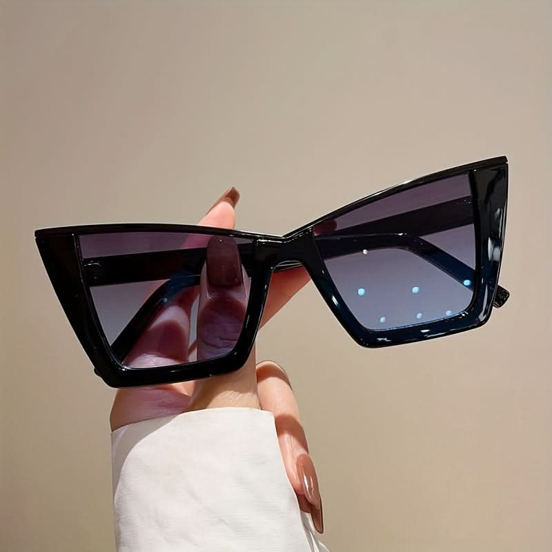 Vintage Cat Eye Sunglasses – Bold Fashion Shades for Any Occasion