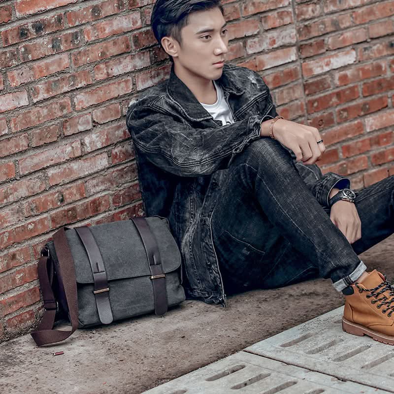 Men's Canvas Crossbody Bag – For Casual Travel & Daily Use