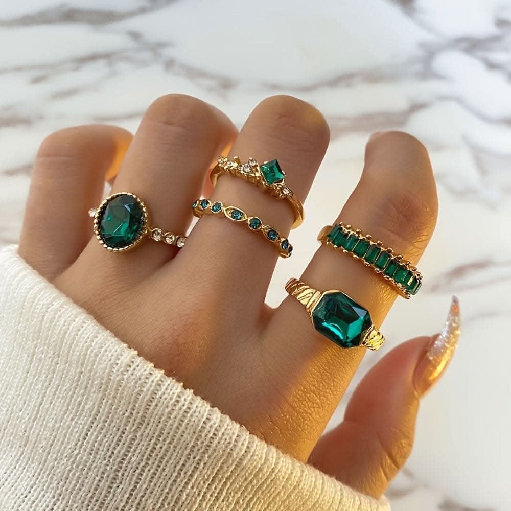 Green Rhinestone Ring Set – 5-Piece Geometric Design