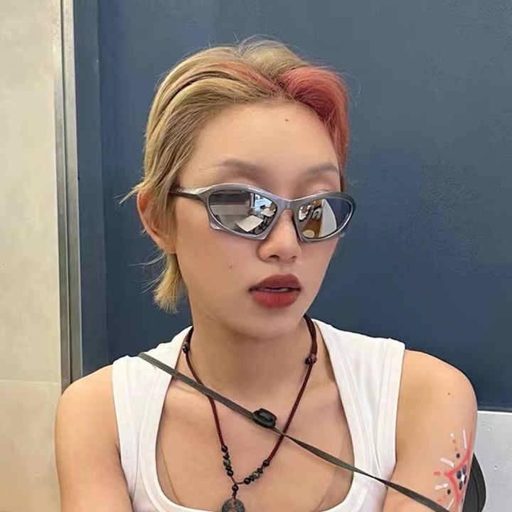 [Vengeance] y2k Sunglasses
