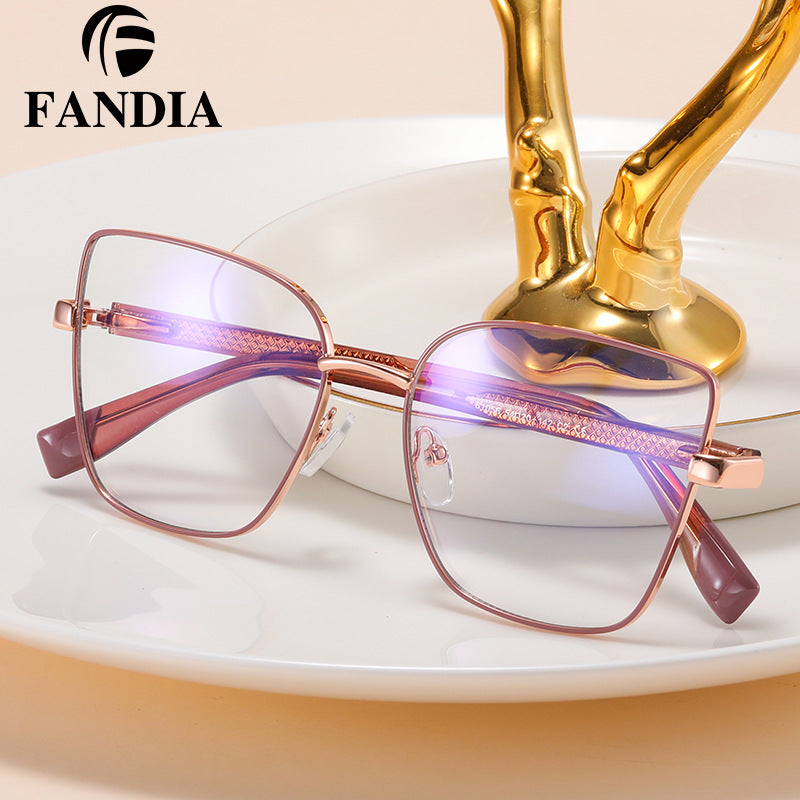 Women's Anti-Blue Light Metal Frame Glasses – Stylish Full-Rim Eyewear for Myopia