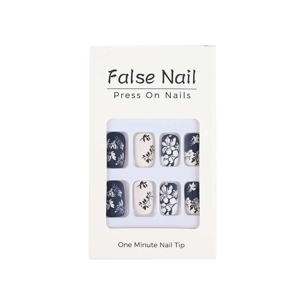 Medium Square Press-On Nails – Matte Black & White Floral Nail Art Design
