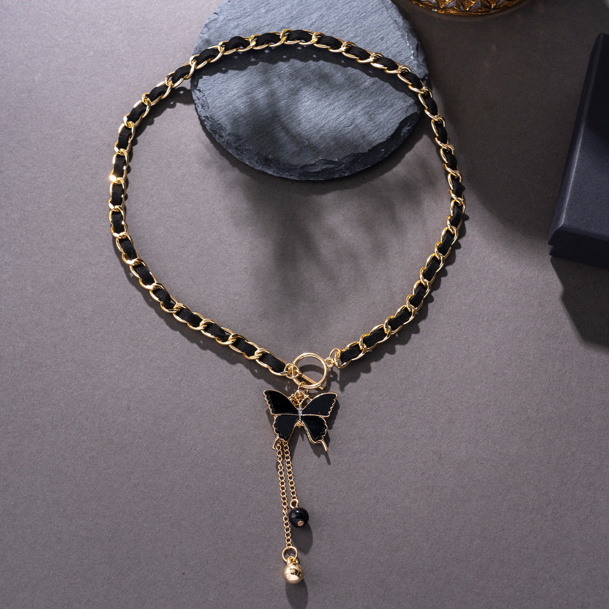 Velvet Heart Pendant Necklace for Women – Layered Clavicle Chain Jewelry