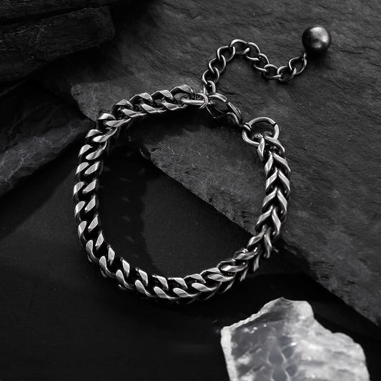 Men’s Retro Titanium Steel Cuban Bracelet – Minimalist Statement Jewelry