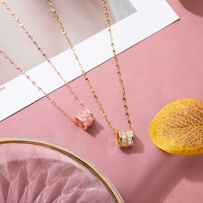 Women’s Zircon Titanium Steel Pendant Necklace