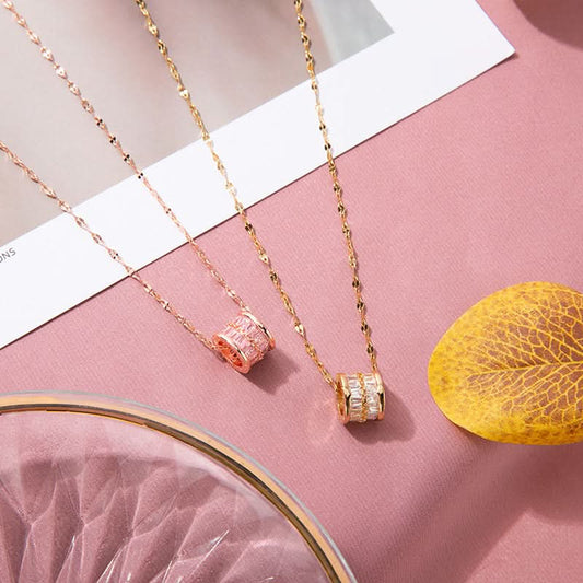 Women’s Zircon Titanium Steel Pendant Necklace