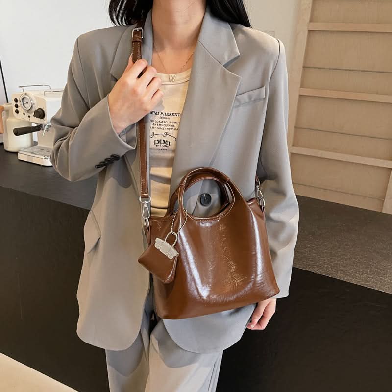 Women's Elegant Leather Bucket Bag – Shoulder Tote with Matching Keychain