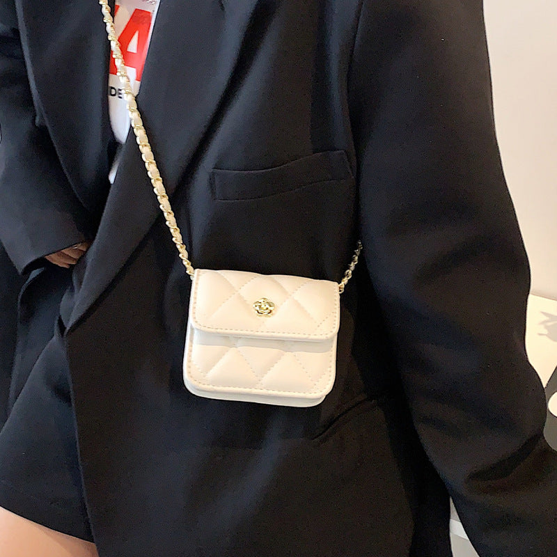 Mini Crossbody Phone Bag for Women – Classic Metallic Chain Shoulder Purse
