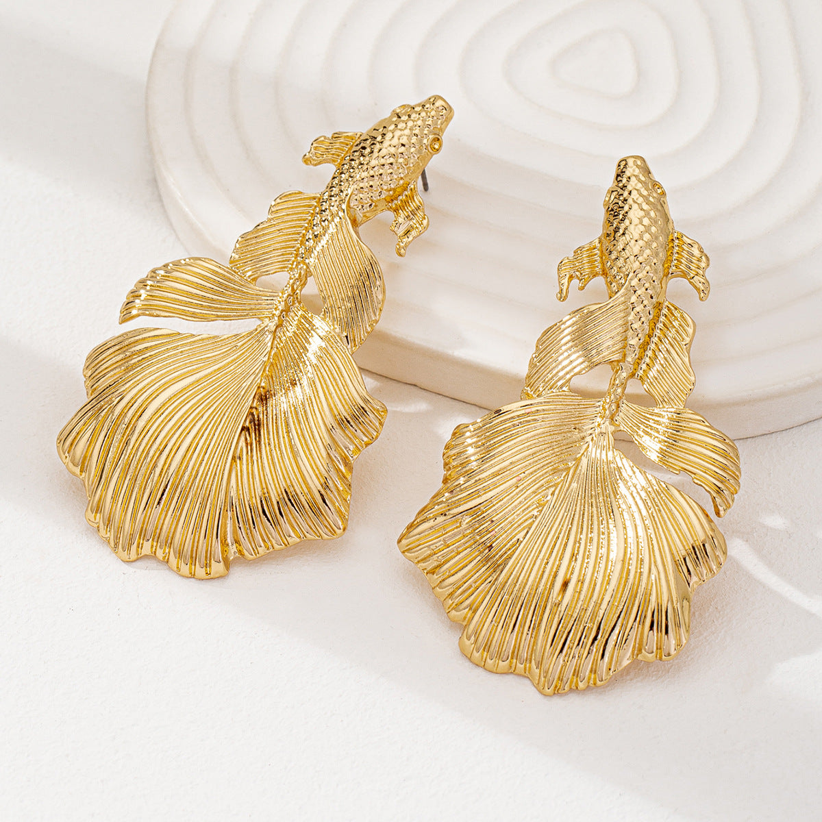 Gold Wave Fishtail Earrings – Resort Style Metal Jewelry