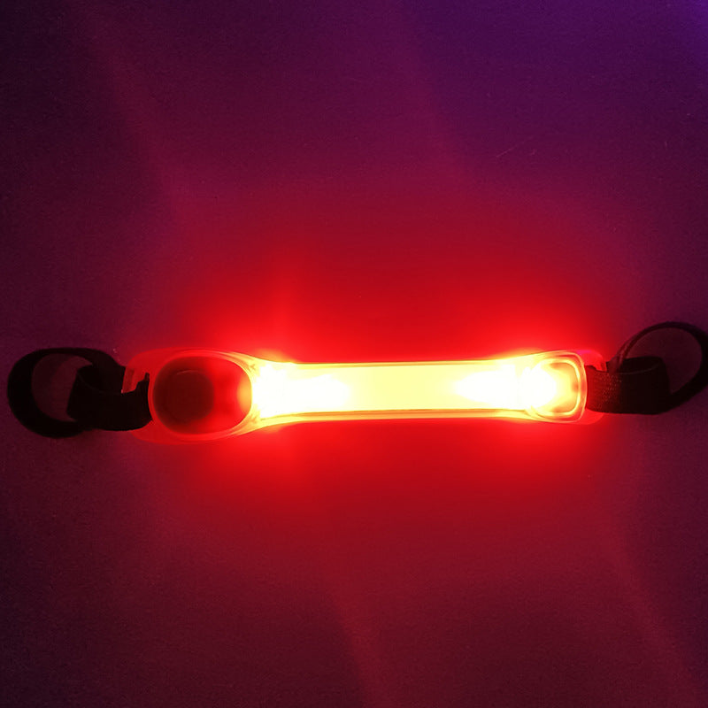 LED Dog Collar Light – Luminous Safety Pendant for Night Walks & Pet Visibility