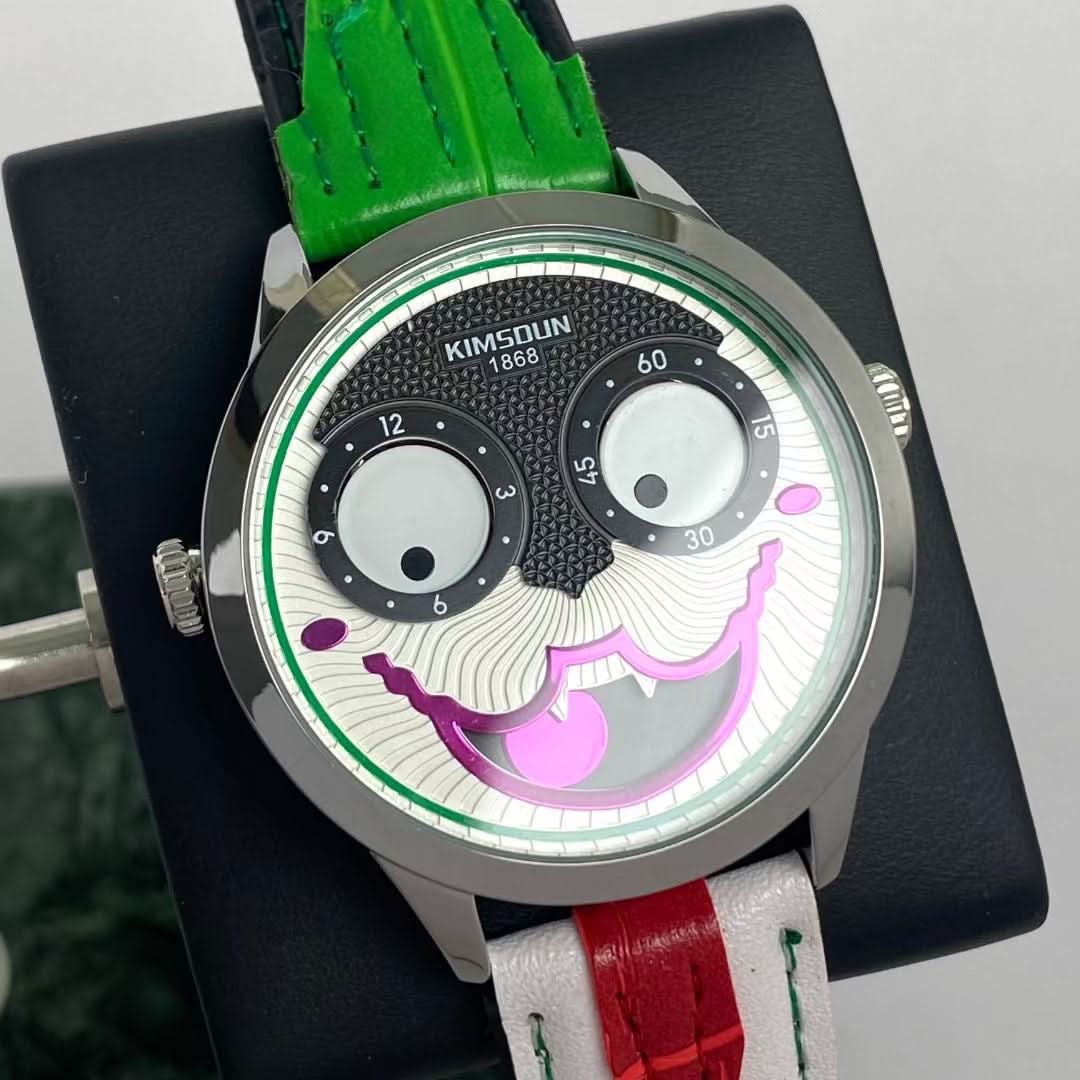 Russian Clown-Inspired Men’s Quartz Watch – Dual Display, Fashion Statement