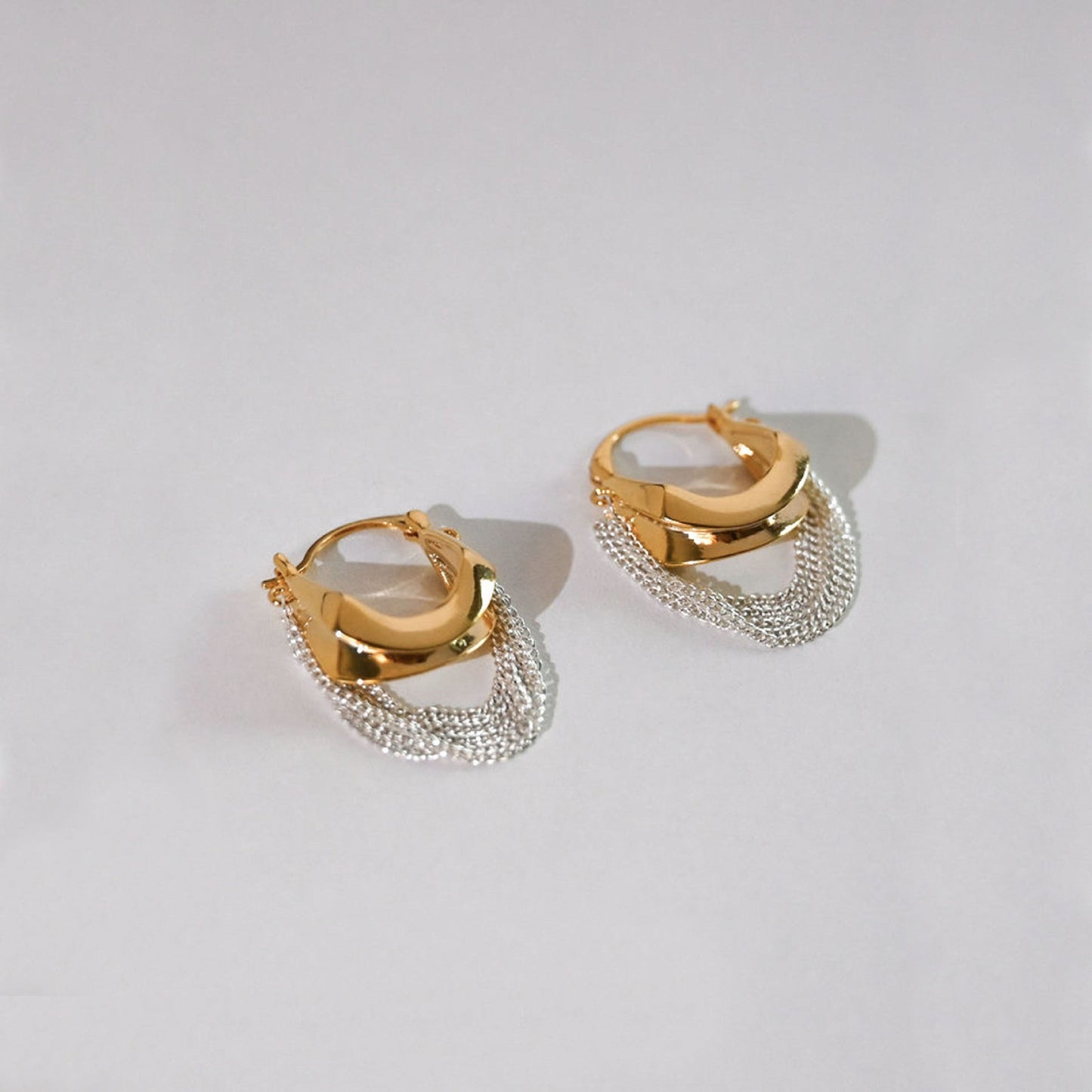 Cascade Loop Gold Drop Earrings – Dual-Tone Chain Design Jewelry for Women