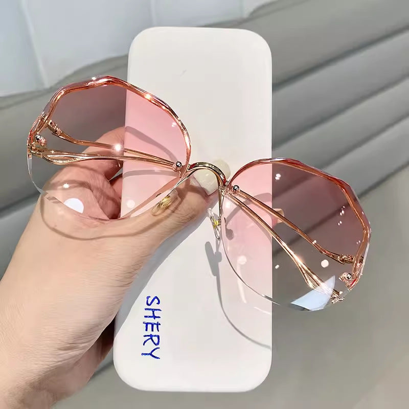 Frameless UV Protection Sunglasses for Women – Ocean Tint Slimming Shades