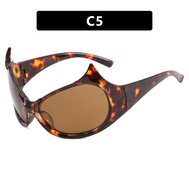 [Ammon] Oversized Devil Sunglasses