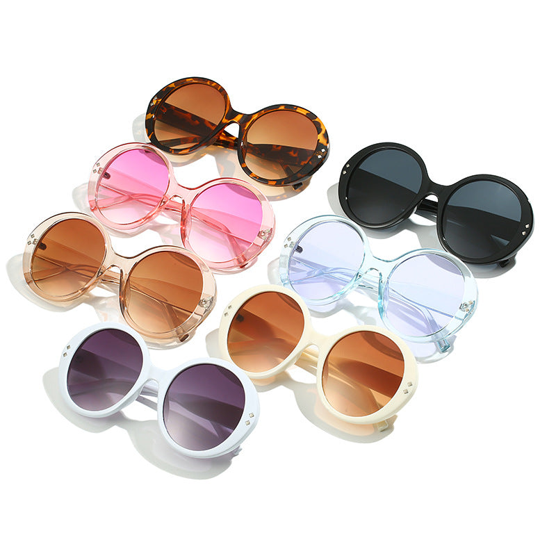 Round Oversized Sunglasses for Women – UV400 Fashion Shades, Street Style