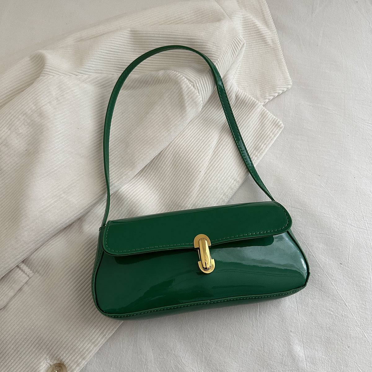 Women's Small Shoulder Bag – Retro French-Style Armpit Bag with Lock Closure