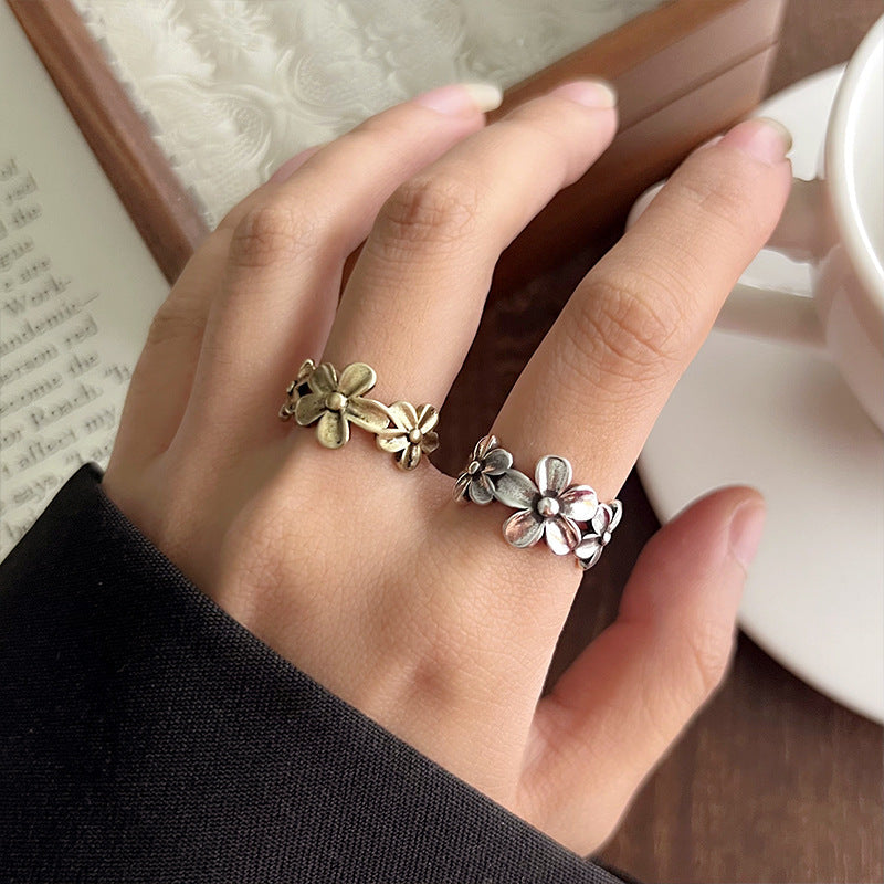 Vintage Flower Open Ring for Women – Adjustable Silver & Gold Retro Statement Jewelry